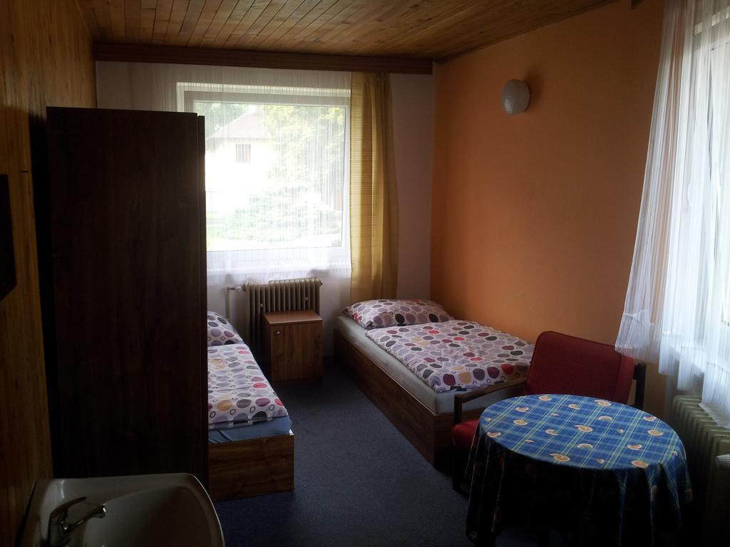 Penzion Tenis Podebrady Phòng bức ảnh