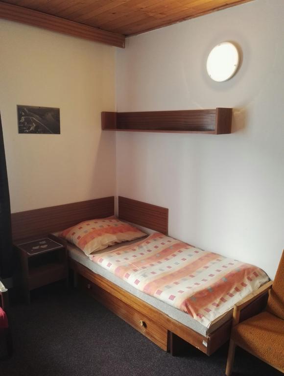 Penzion Tenis Podebrady Ngoại thất bức ảnh