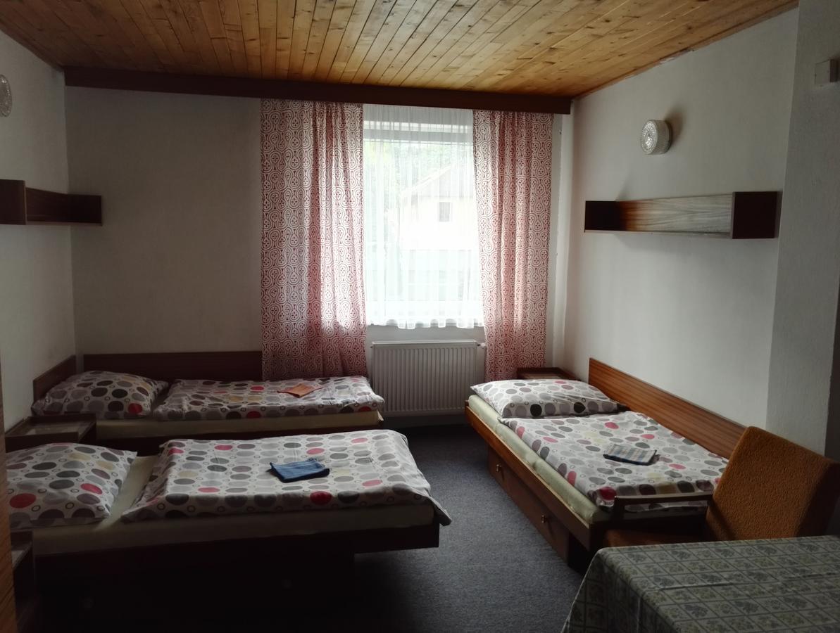 Penzion Tenis Podebrady Ngoại thất bức ảnh